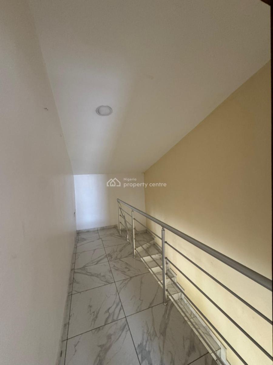 Very Spacious Comfortable 5 Bedrooms Duplex with 2 Rooms Bq, Vgc, Lekki, Lagos, Semi-detached Duplex for Rent