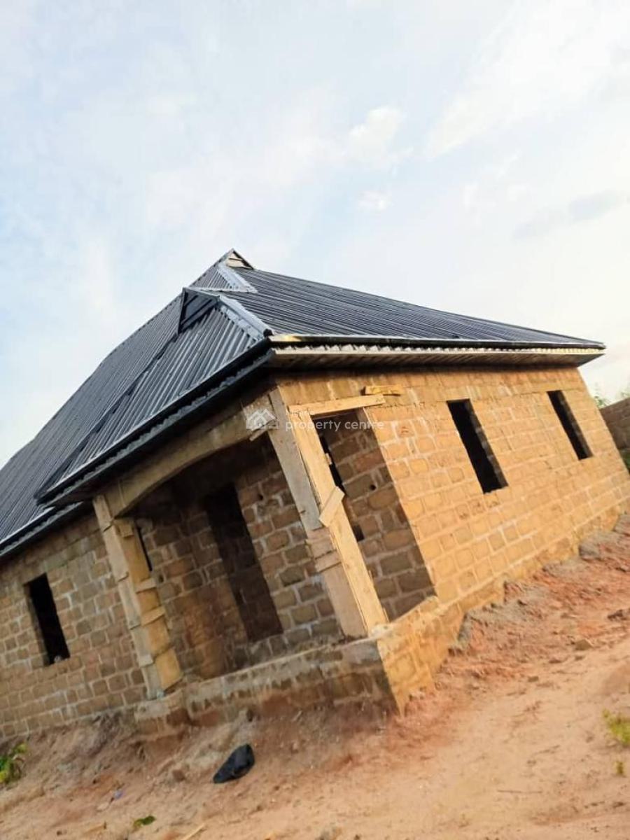 Bungalow, Ogua,near Chinese Company, Ikpoba Okha, Edo, Detached Bungalow for Sale