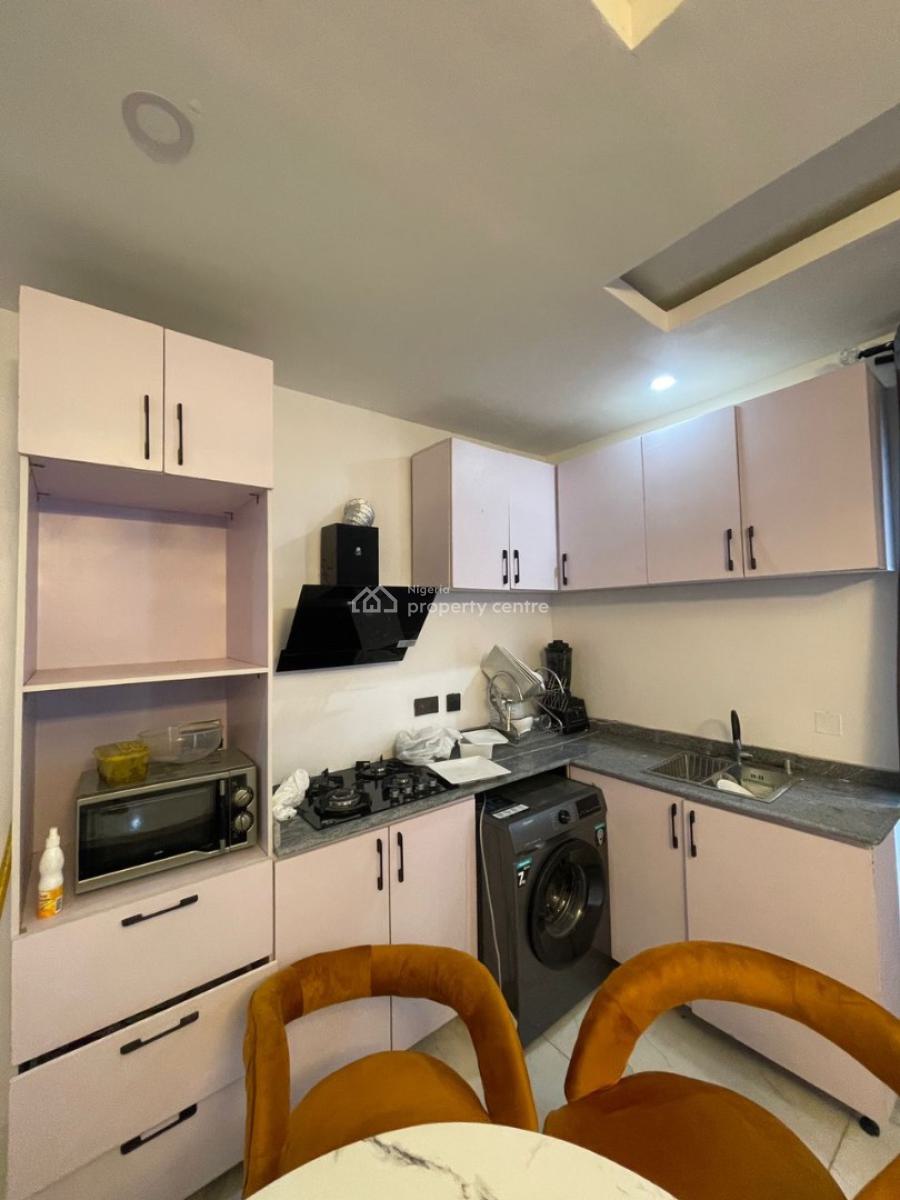 Furnished 2 Bedroom Apartment Available, Ilasan, Lekki, Lagos, Flat / Apartment for Rent