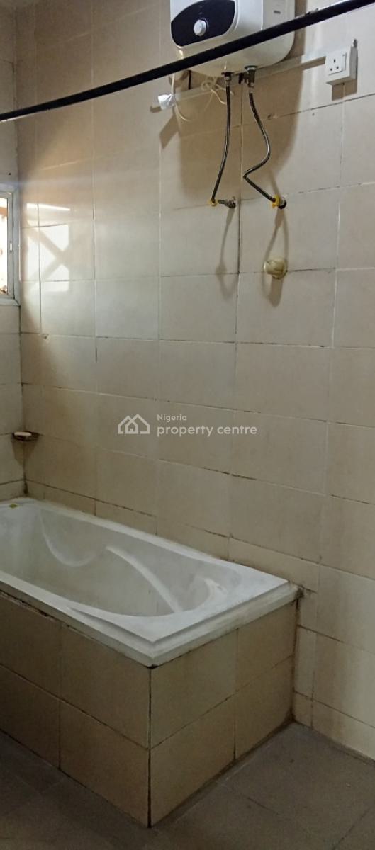 Well Finished, Spacious 3 Bedroom Flat with a Guest Toilet, Jabi, Abuja, Flat / Apartment for Rent
