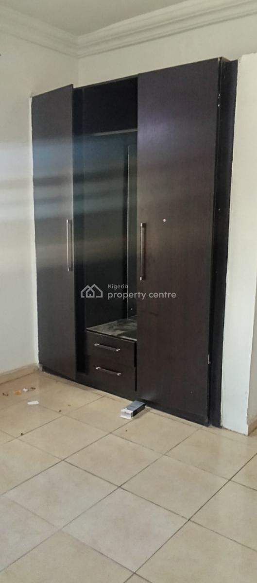 Well Finished, Spacious 3 Bedroom Flat with a Guest Toilet, Jabi, Abuja, Flat / Apartment for Rent