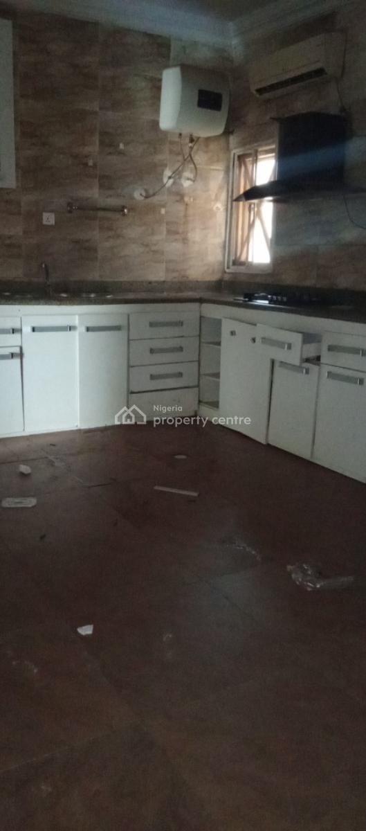 Well Finished, Spacious 3 Bedroom Flat with a Guest Toilet, Jabi, Abuja, Flat / Apartment for Rent