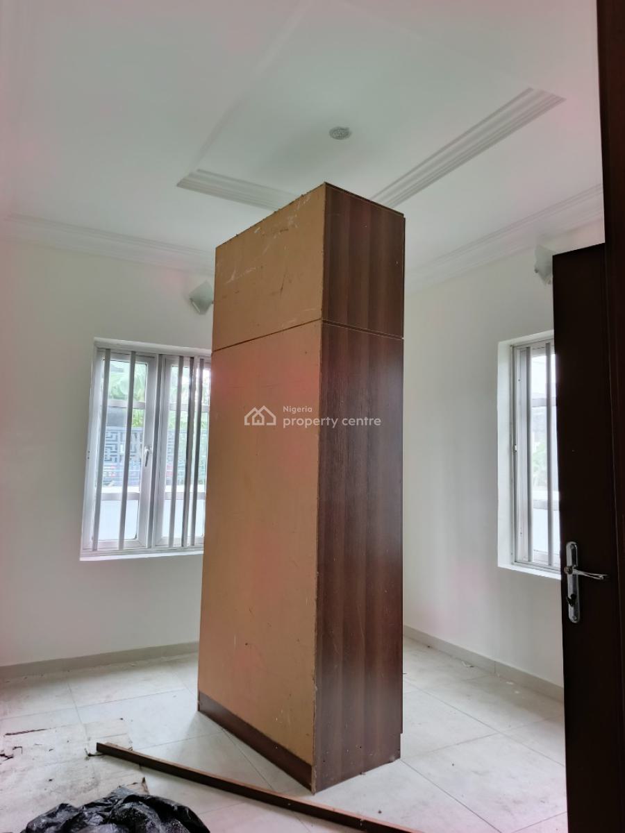 Smart Spacious Conducive 5 Bedrooms Detached Duplex with Bq., Royal Garden Estate, Ajah, Lagos, Ajah, Lagos, Detached Duplex for Rent