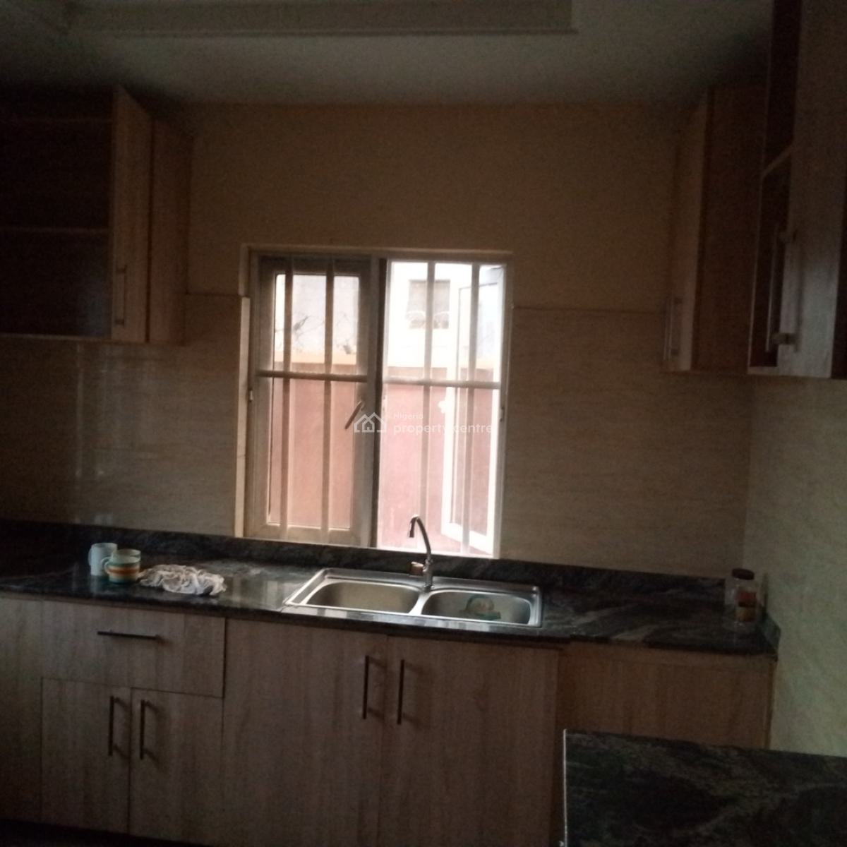 a 3 Bedroom Apartment, Greenland Estate, Mende, Maryland, Lagos, Flat / Apartment for Rent