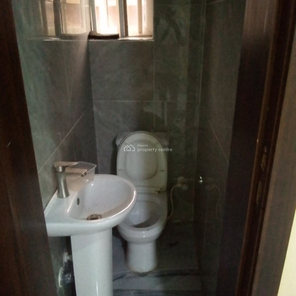 a 3 Bedroom Apartment, Greenland Estate, Mende, Maryland, Lagos, Flat / Apartment for Rent