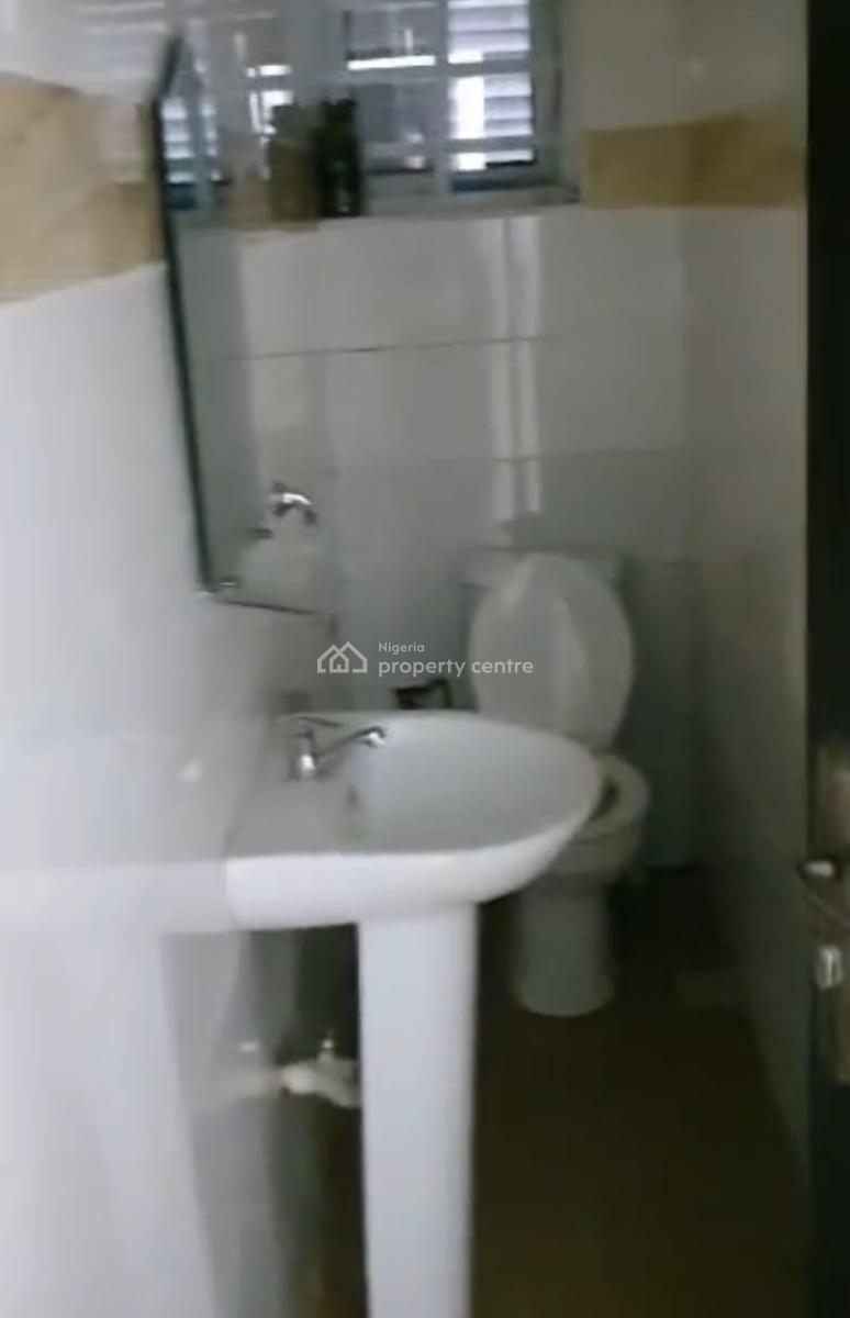 Clean 3 Bedroom Flat, Ground Floor, with Ac, Gen Inverter, Airbnb Allow, By Nicon Junction, Katampe, Abuja, Flat / Apartment for Rent