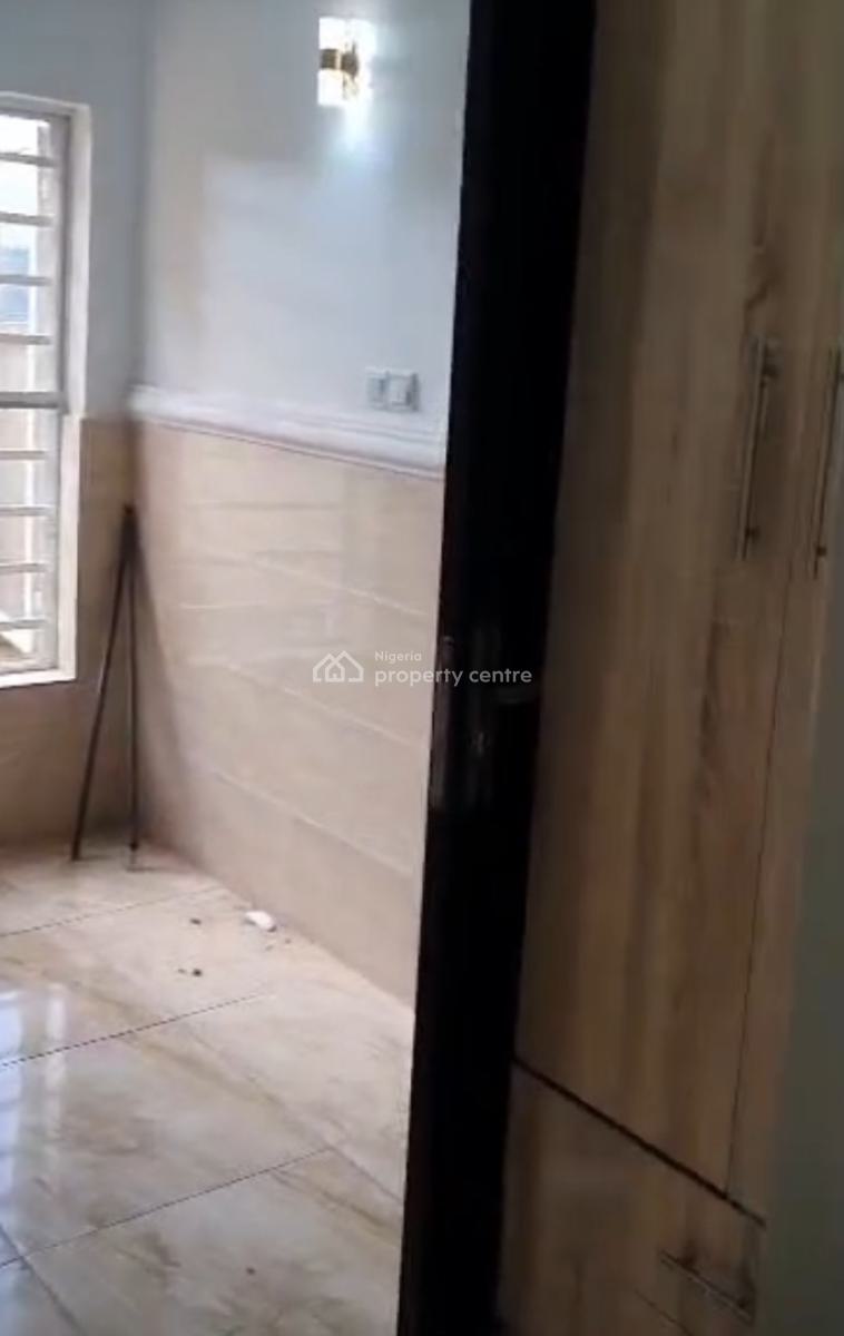Clean 3 Bedroom Flat, Ground Floor, with Ac, Gen Inverter, Airbnb Allow, By Nicon Junction, Katampe, Abuja, Flat / Apartment for Rent