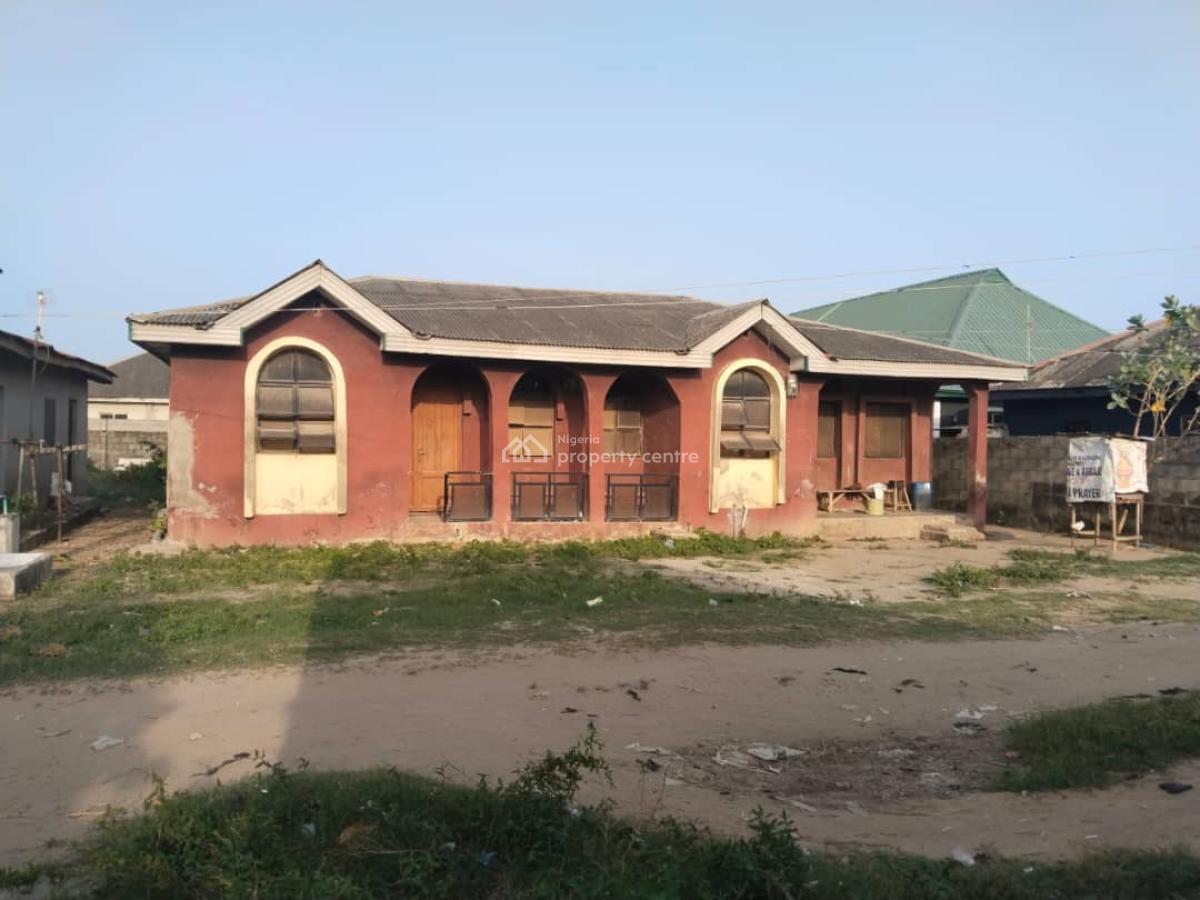 Uncompleted 3 Bedroom Bungalow with Bq, Blue Roof Off Oreta Road, Igbogbo, Ikorodu, Lagos, Detached Bungalow for Sale