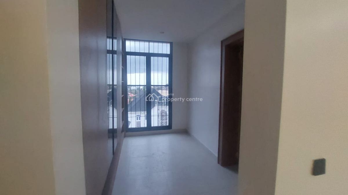 Tastefully Finished 4-bedroom Terraced Duplex with Chalet and Bqs, Asokoro District, Abuja, Terraced Duplex for Rent