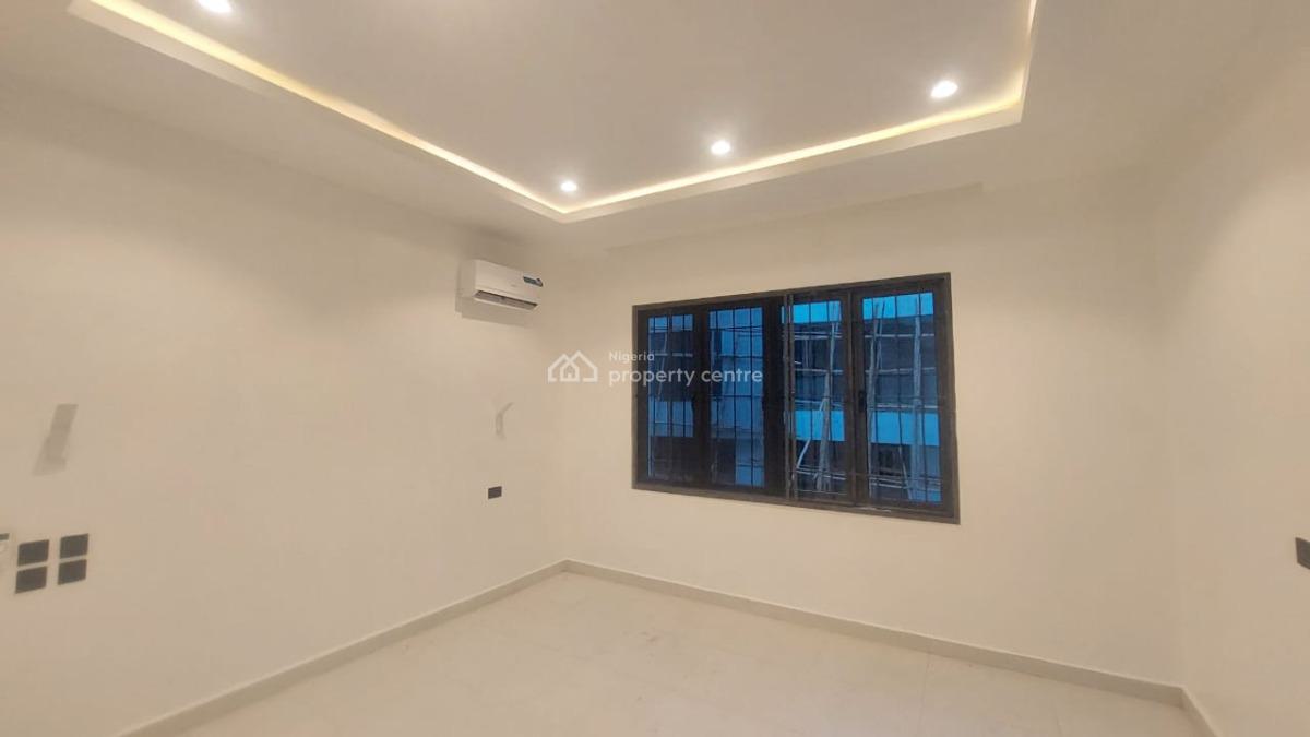 Tastefully Finished 4-bedroom Terraced Duplex with Chalet and Bqs, Asokoro District, Abuja, Terraced Duplex for Rent