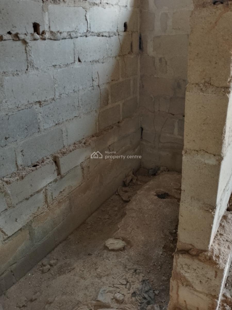 4 Bedroom Bungalow, Blue Roof Off Oreta Road, Igbogbo, Ikorodu, Lagos, Detached Bungalow for Sale