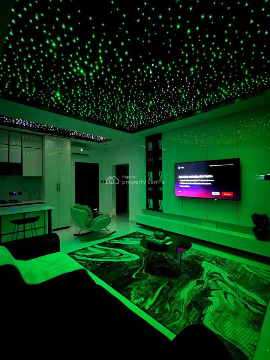 Deluxe 2 Bedroom with a Private Cinema, Bathub and a Bath Lounge, Chevron Lekki, Lekki, Lagos, Flat / Apartment Short Let