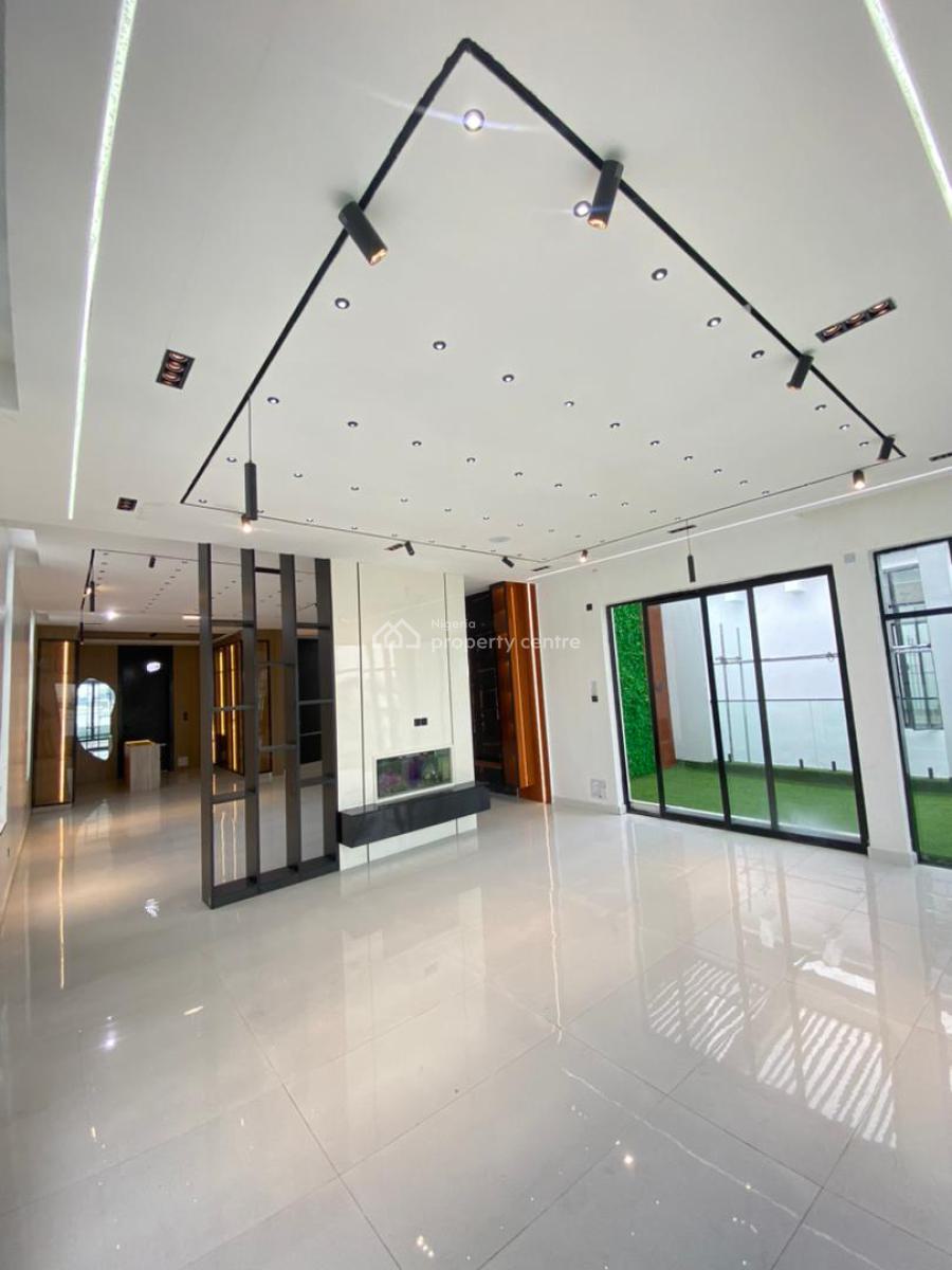 5 Bedroom, Chevron, Lekki, Lagos, Detached Duplex for Sale
