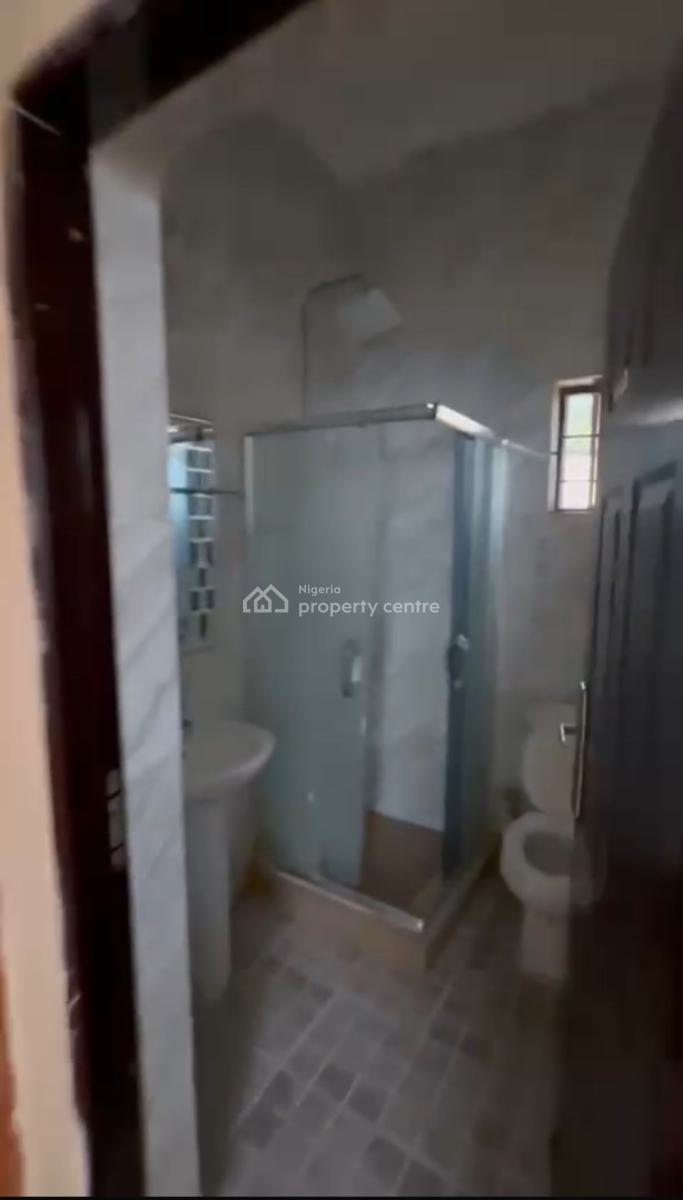 Clean 2 Bedroom Bunglaow, Pay and Pack in, Spacious Compoud, Wuye, Abuja, Detached Bungalow for Rent