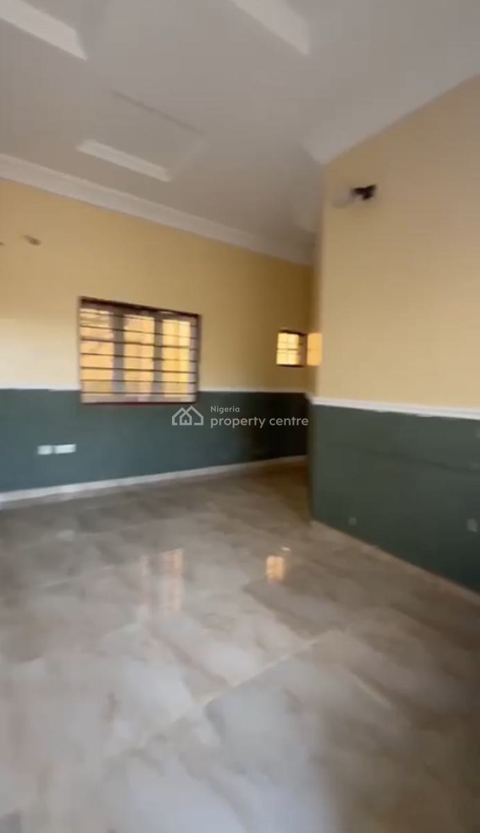 Clean 2 Bedroom Bunglaow, Pay and Pack in, Spacious Compoud, Wuye, Abuja, Detached Bungalow for Rent