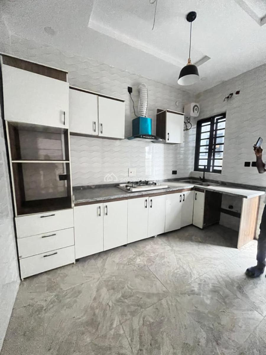 Lovely 3 Bedroom Terrace Duplex in a Secure Estate, Abraham Adesanya, Ajah, Lagos, Terraced Duplex for Rent