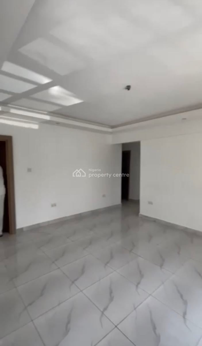 Luxury Clean 3 Bedroom Flat + Tarred Road, Brains and Hammer City, Life Camp, Abuja, House for Rent