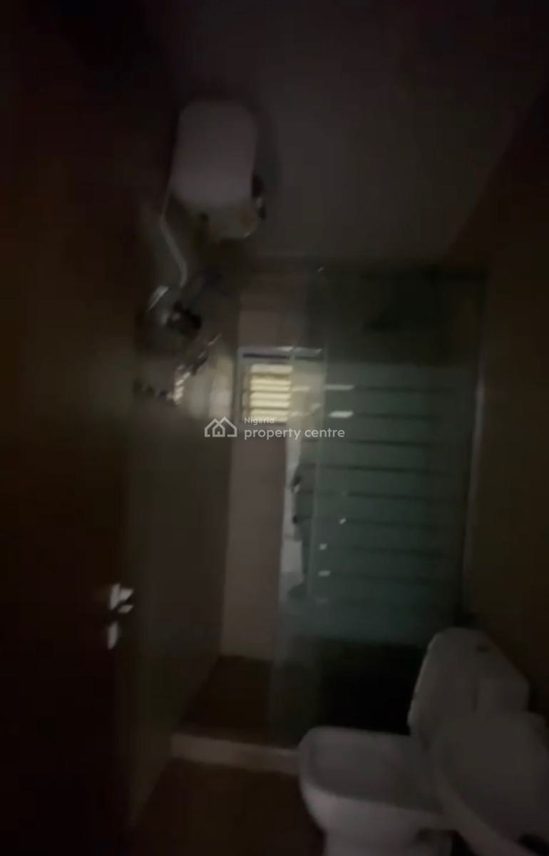 Luxury Clean 3 Bedroom Flat + Tarred Road, Brains and Hammer City, Life Camp, Abuja, House for Rent
