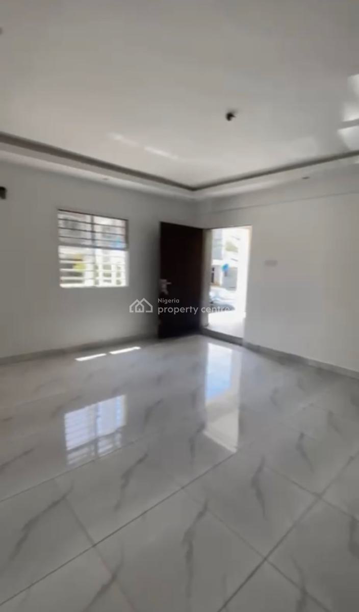 Luxury Clean 3 Bedroom Flat + Tarred Road, Brains and Hammer City, Life Camp, Abuja, House for Rent
