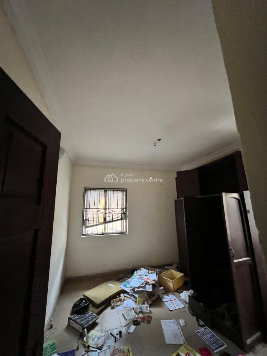 Spacious 3 Bedroom Apartment, Ajah, Lagos, Flat / Apartment for Rent