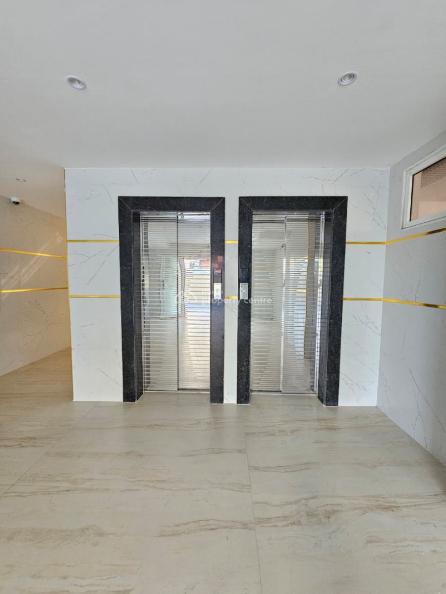 Brand New and Serviced 4 Bedroom En-suite Pentfloor Maisonette. It Wil, Victoria Island (vi), Lagos, Flat / Apartment for Sale