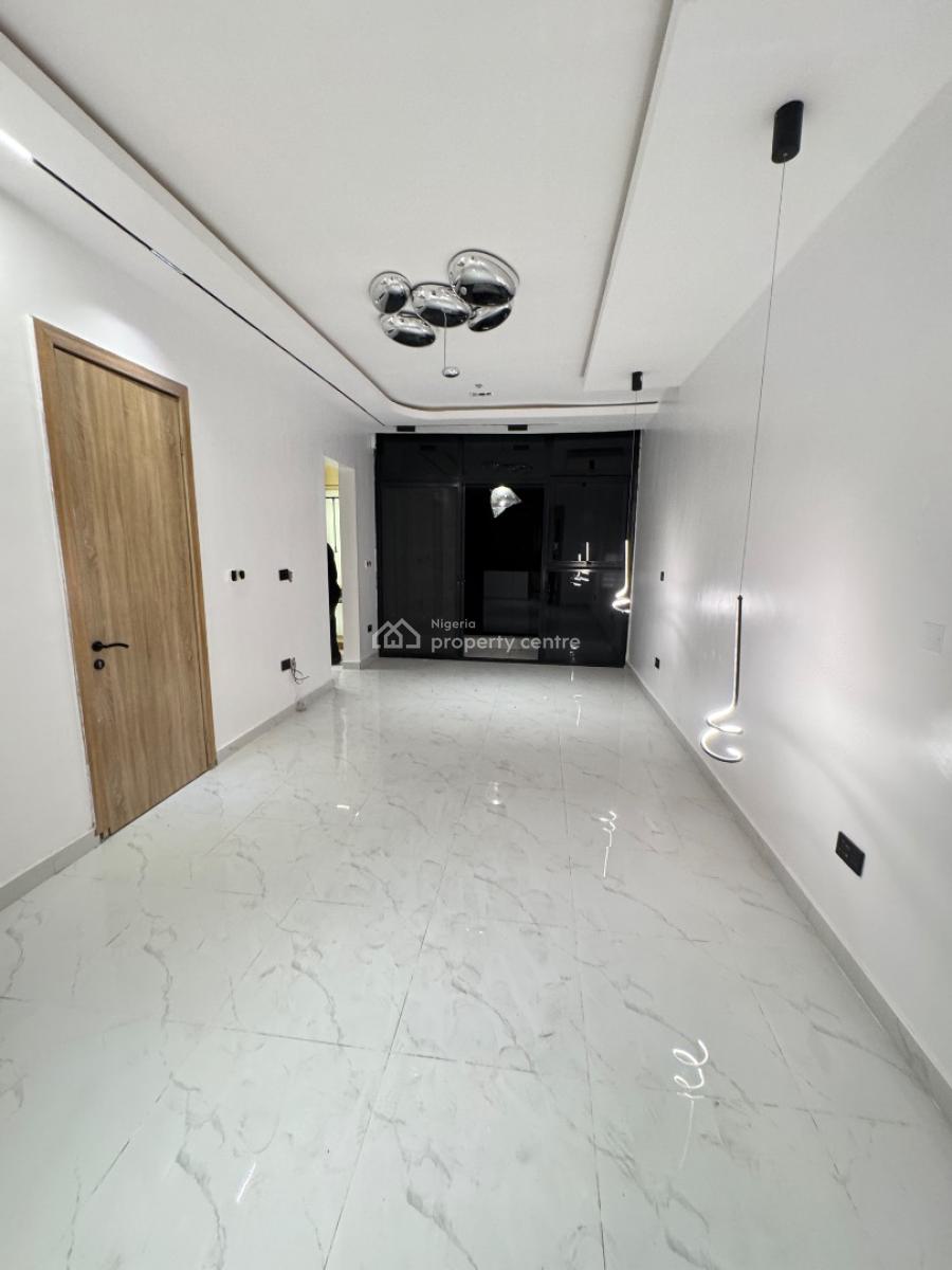 Spacious 4bedroom Terrace Duplex with Bq and Pool, Lekki Phase 1, Lekki, Lagos, Terraced Duplex for Sale