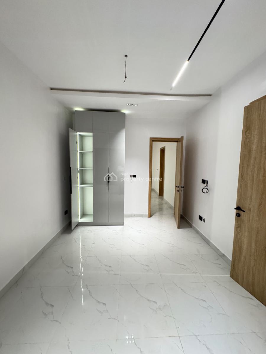 Spacious 4bedroom Terrace Duplex with Bq and Pool, Lekki Phase 1, Lekki, Lagos, Terraced Duplex for Sale