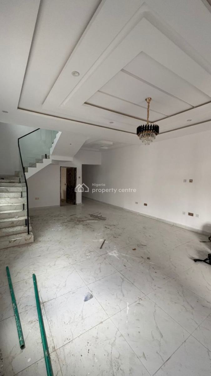 Self Compound 4-bedroom Duplex with Bq, Kolapo Ishola Gra, Akobo, Ibadan, Oyo, Semi-detached Duplex for Rent