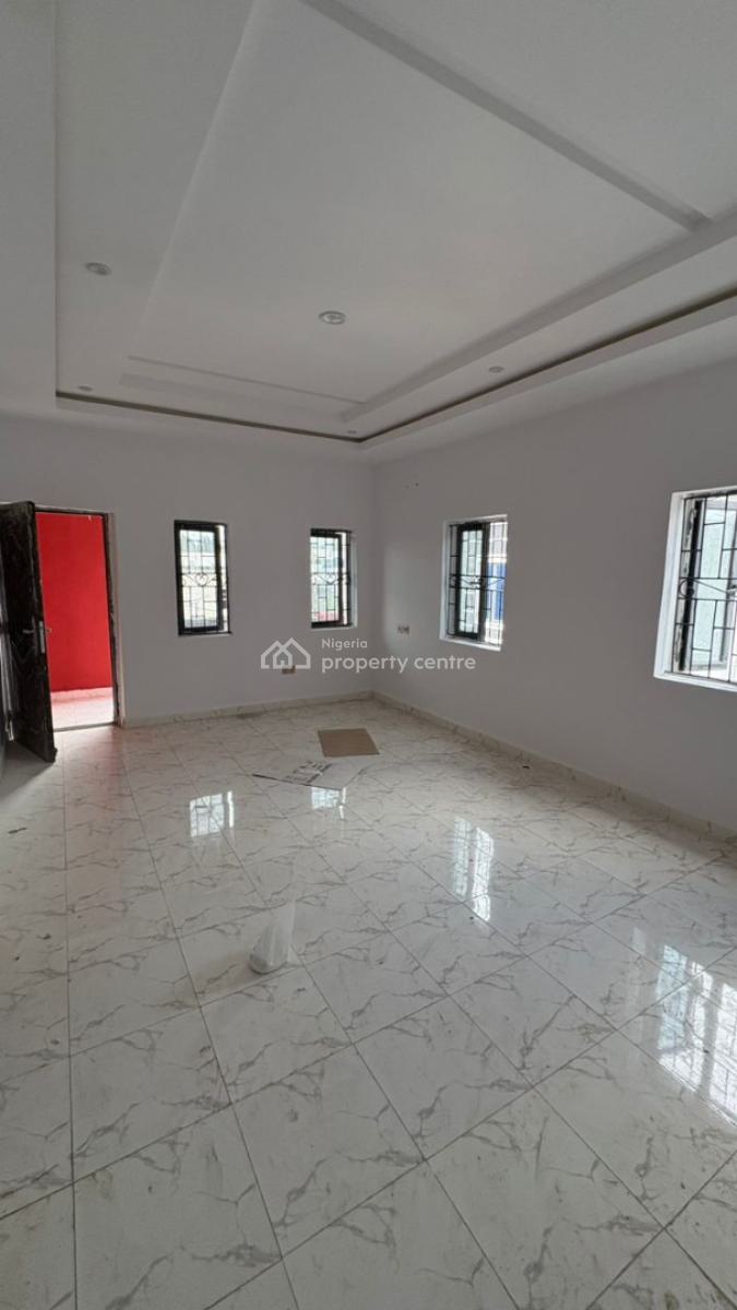 Self Compound 4-bedroom Duplex with Bq, Kolapo Ishola Gra, Akobo, Ibadan, Oyo, Semi-detached Duplex for Rent