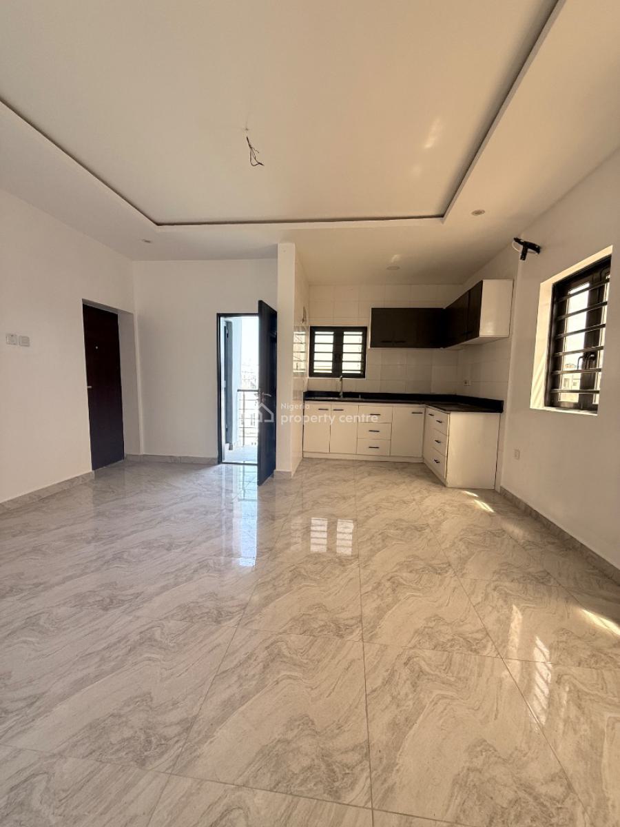 1 Bedroom Apartment, Ologolo, Lekki, Lagos, Mini Flat (room and Parlour) for Sale