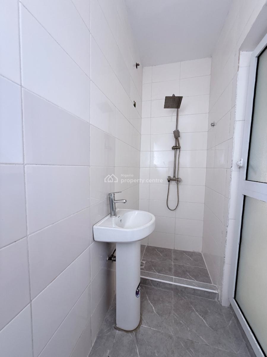 1 Bedroom Apartment, Ologolo, Lekki, Lagos, Mini Flat (room and Parlour) for Sale