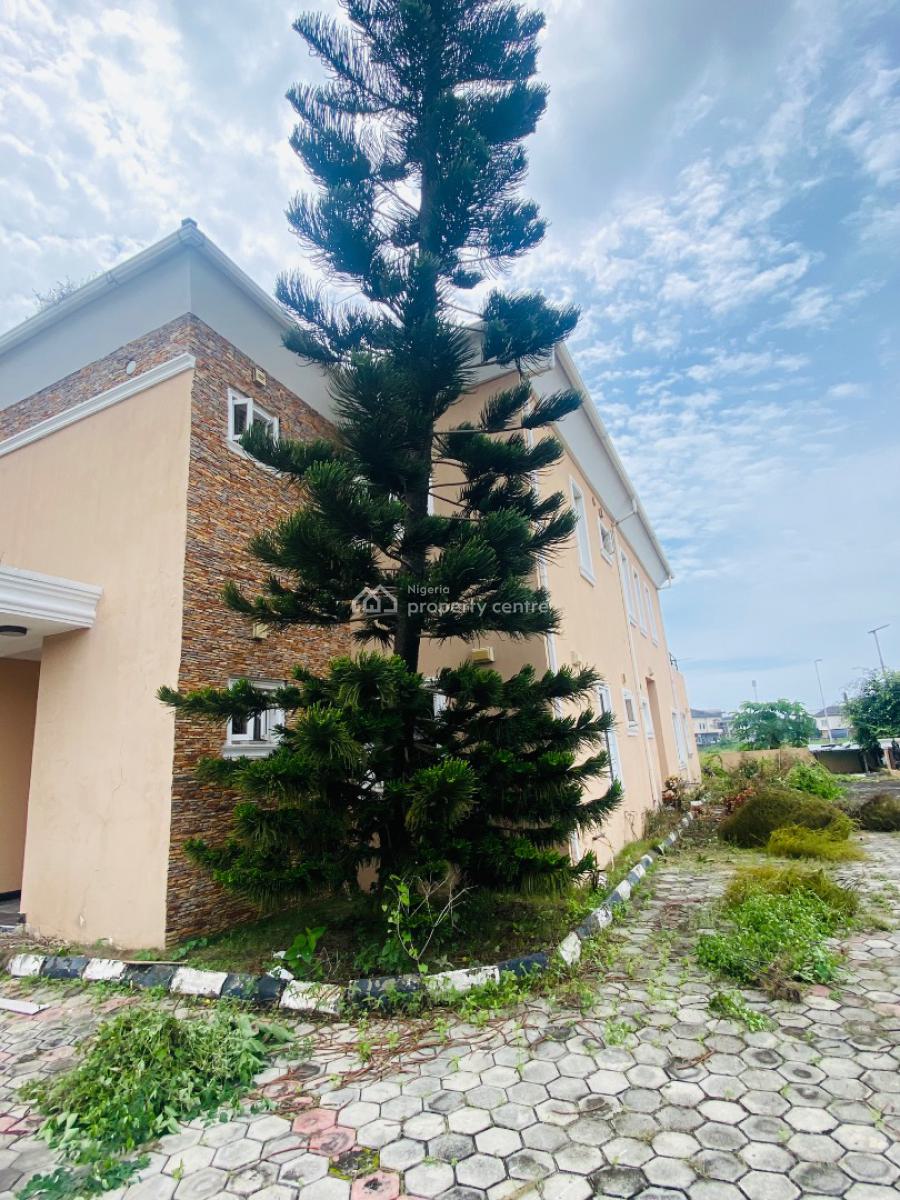 Massive 4 Bedroom Fully Detached Duplex with 2 Bedroom Apartment, Royal Garden, Ajah, Lagos, Detached Duplex for Rent
