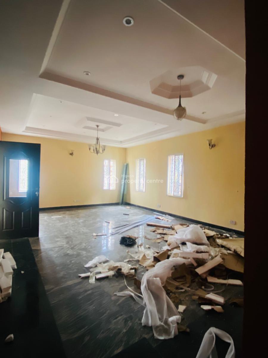 Massive 4 Bedroom Fully Detached Duplex with 2 Bedroom Apartment, Royal Garden, Ajah, Lagos, Detached Duplex for Rent