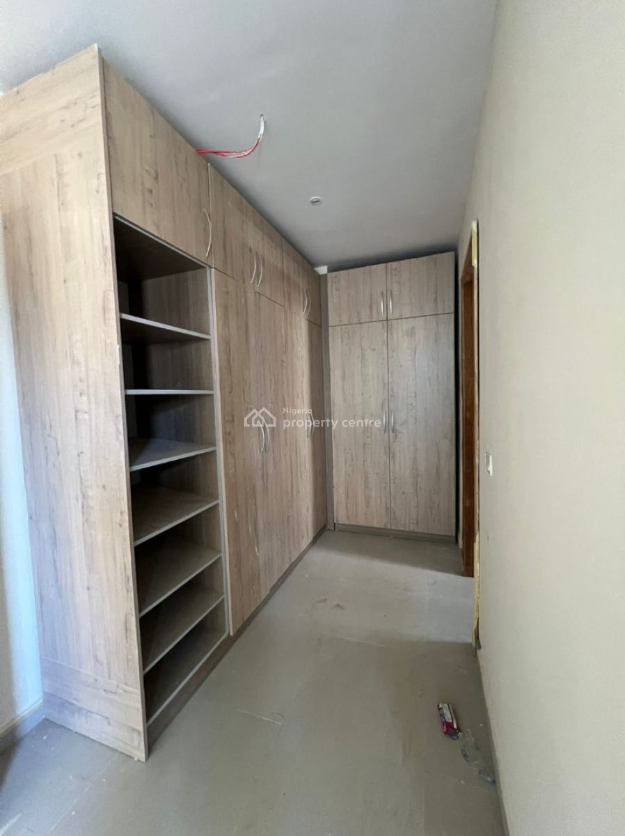 Newly Built 3 Bedrooms Apartment with Bq, Off Admiralty, Lekki Phase 1, Lekki, Lagos, Flat / Apartment for Sale