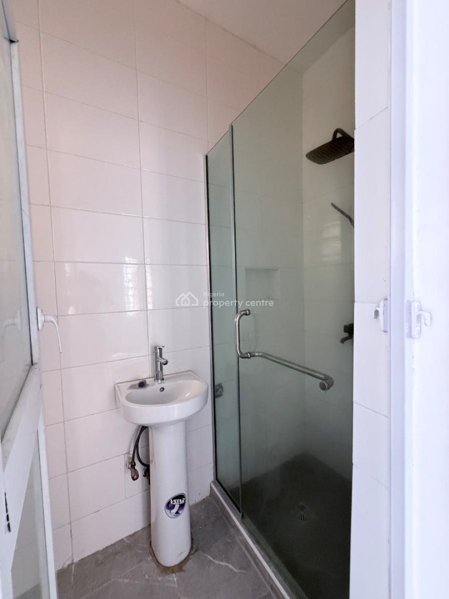 2 Bedroom Apartment, Ologolo, Lekki, Lagos, Flat / Apartment for Sale
