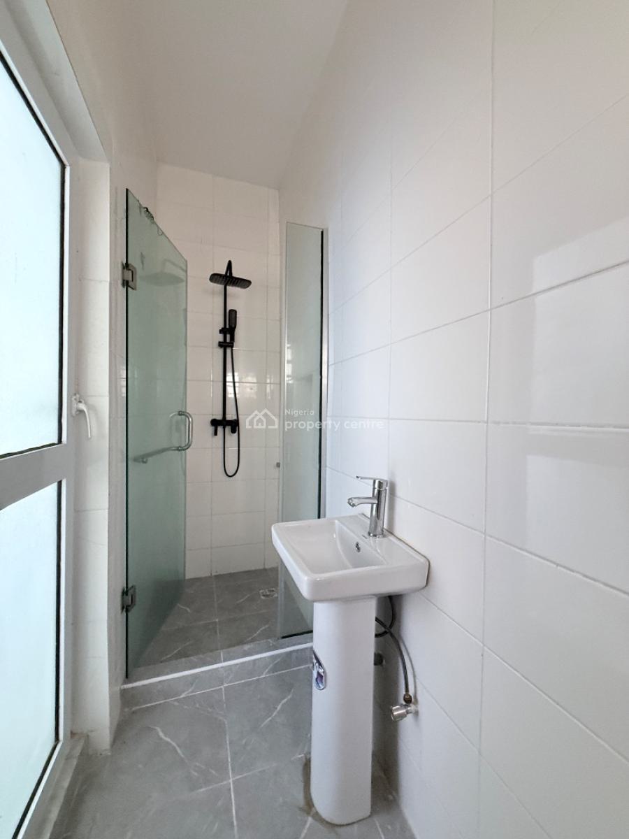 2 Bedroom Apartment, Ologolo, Lekki, Lagos, Flat / Apartment for Sale