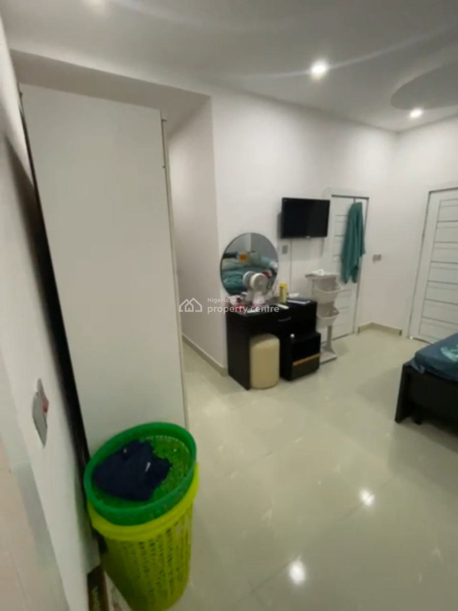 Fully Furnished 3 Bedroom Terrace, Residences and Villas, Ilasan, Ikate Elegushi, Lekki, Lagos, Terraced Duplex for Rent