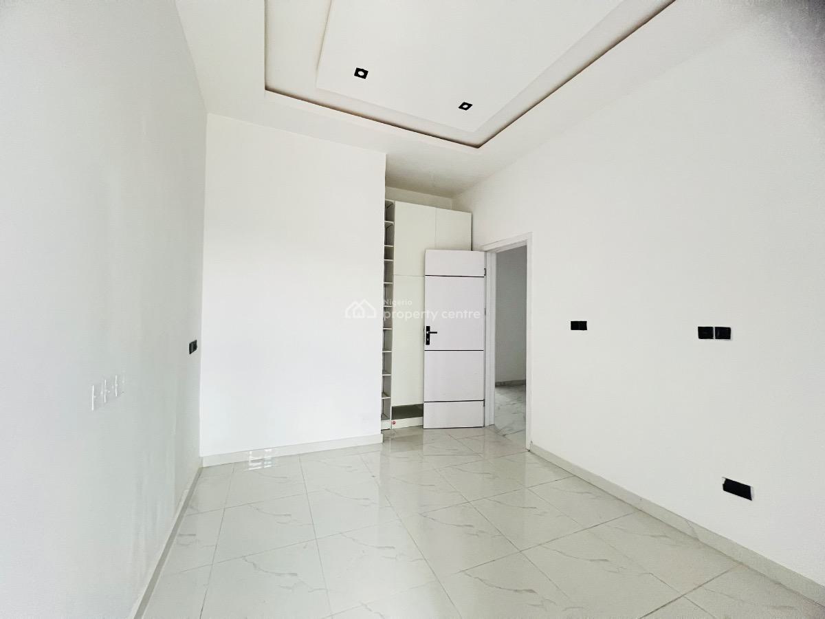 4bedroom Terrace Duplex, Ikota, Lekki, Lagos, Terraced Duplex for Sale