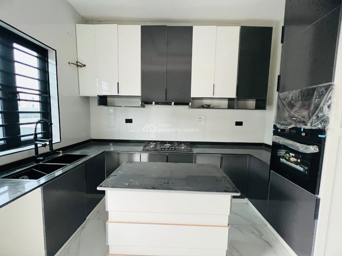 4bedroom Terrace Duplex, Ikota, Lekki, Lagos, Terraced Duplex for Sale