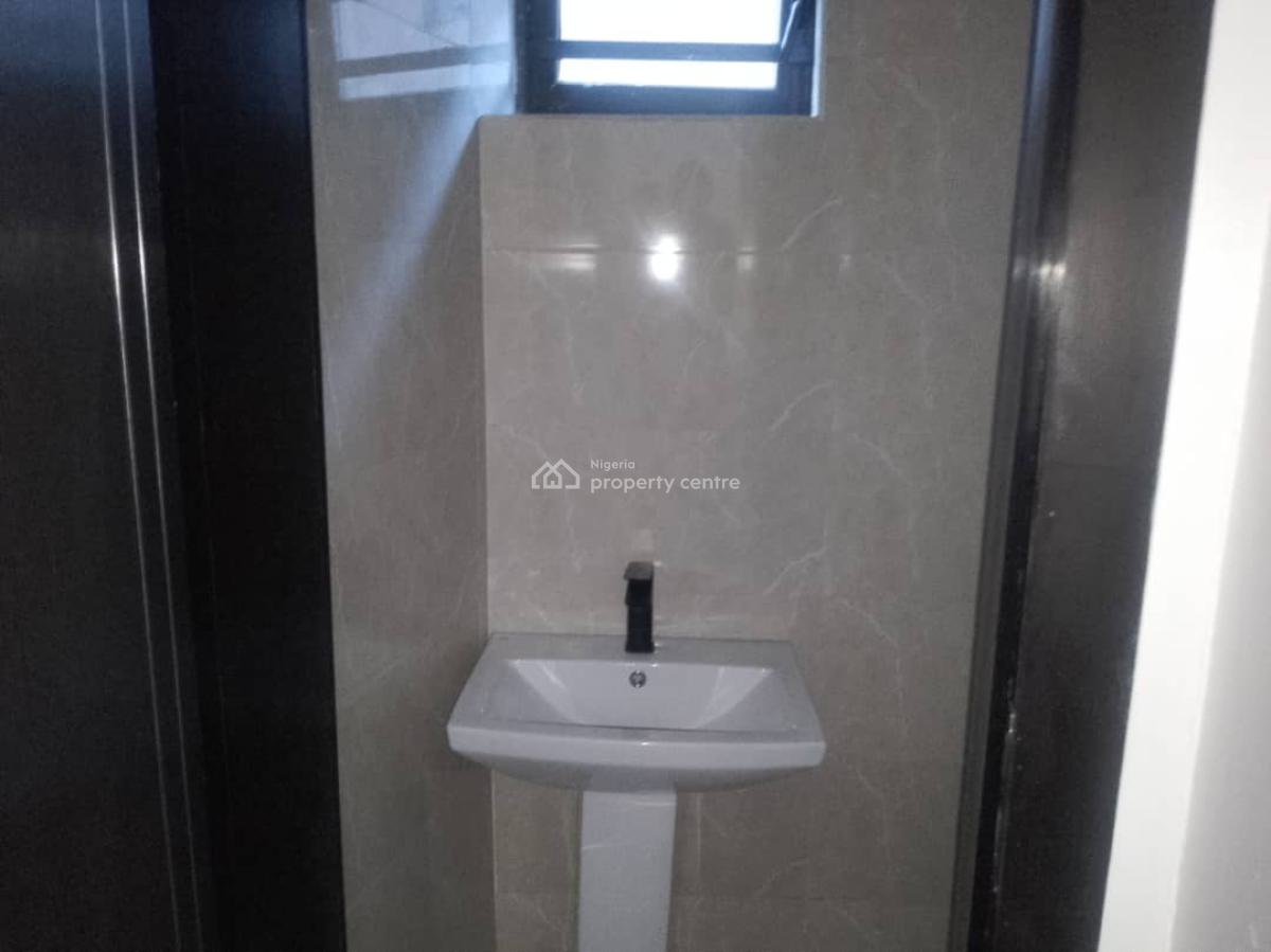 Executive 3 Bedroom Apartment, Shonibare Estate, Maryland, Lagos, Flat / Apartment for Rent