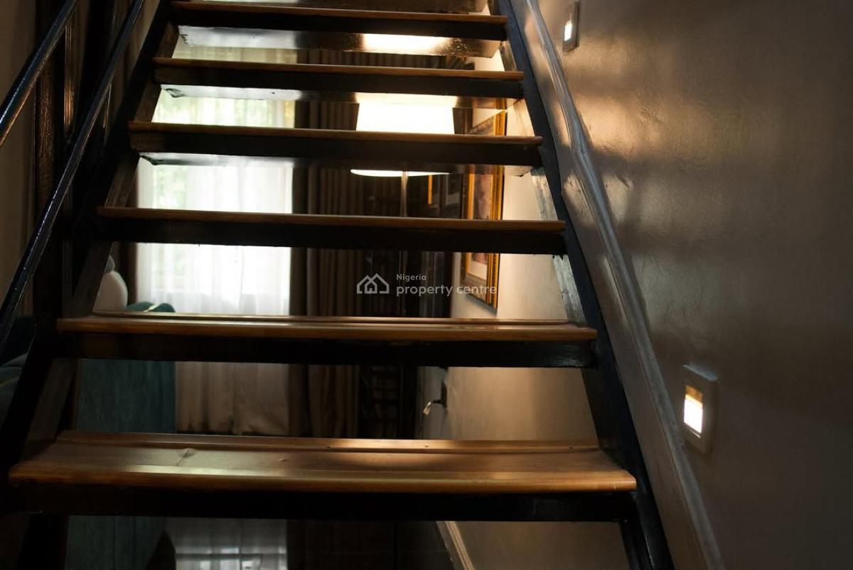 Neena Global Properties Luxury 1 Bedroom Loft Apartment, Ikoyi, Lagos, Flat / Apartment Short Let