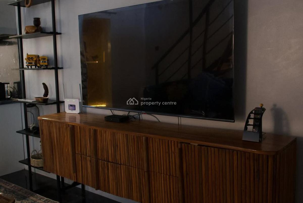 Neena Global Properties Luxury 1 Bedroom Loft Apartment, Ikoyi, Lagos, Flat / Apartment Short Let
