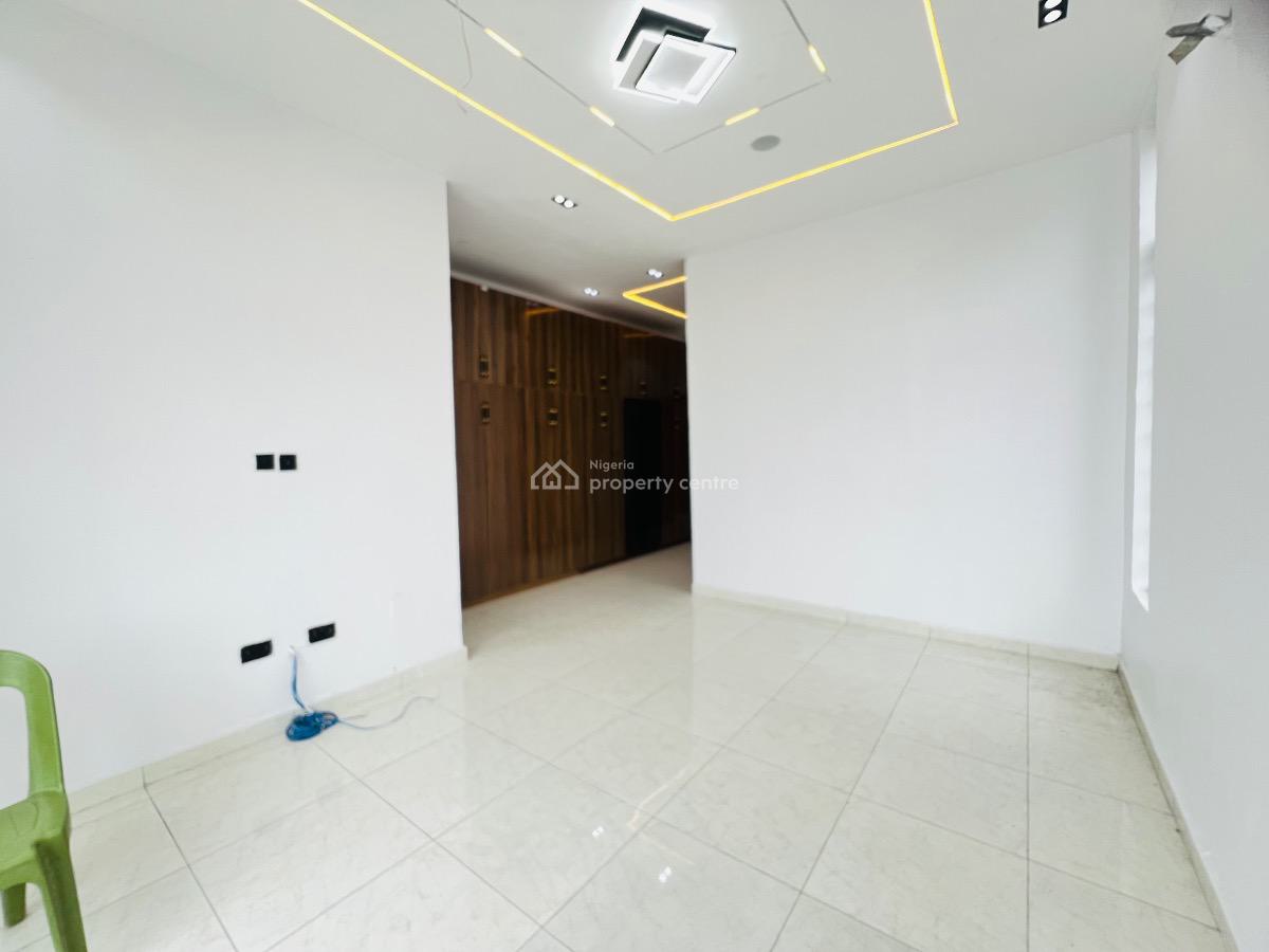 4bedroom Semi Detached with Bq, Ikota, Lekki, Lagos, Semi-detached Duplex for Sale