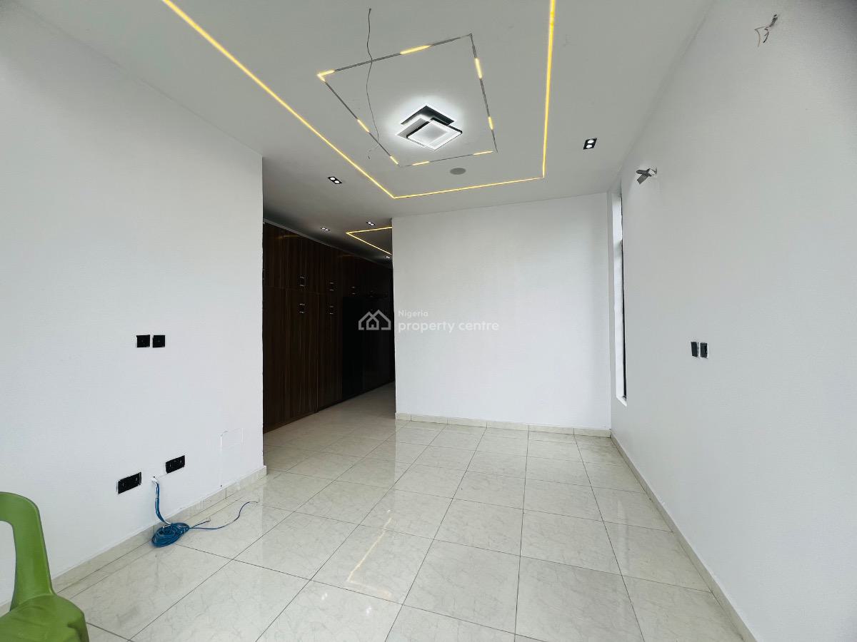 4bedroom Semi Detached with Bq, Ikota, Lekki, Lagos, Semi-detached Duplex for Sale