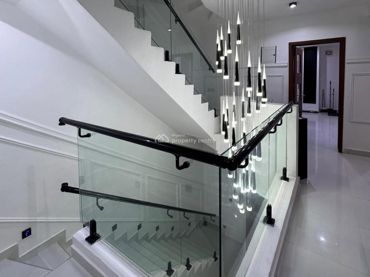 Dee_short New Beautiful 5 Bedroom Duplex + 1 Bedroom Bq Apartment, Lekki Phase 1, Lekki, Lagos, Flat / Apartment Short Let