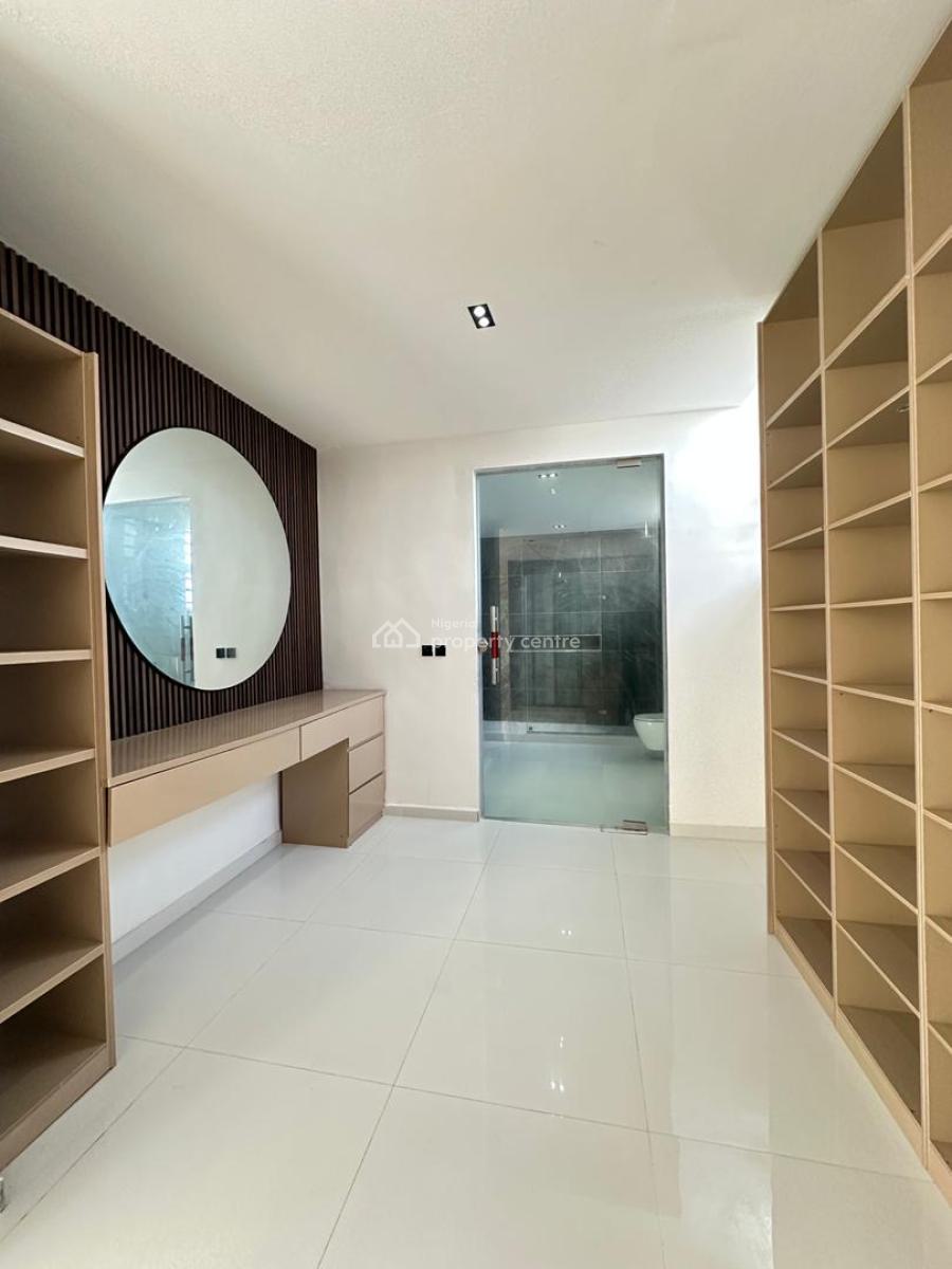 Exquisite Spacious 5 Bedroom Fully Detached Duplex with Bq, Chevron, Lekki, Lagos, Detached Duplex for Sale