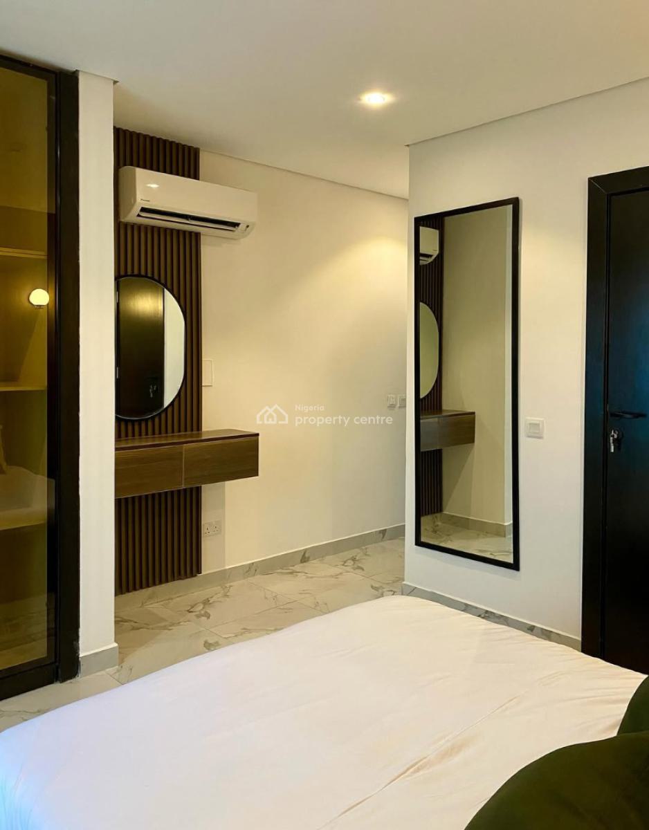 Dee_short Beautiful and Serene 3 Bedrooms Apartment, Ikoyi, Lagos, Flat / Apartment Short Let