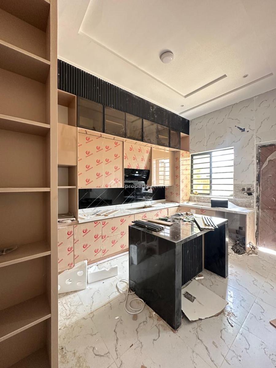 Very Spacious Exquisite Luxury 4 Bedroom Self Compound Terrace Duplex, Vgc, Lekki, Lagos, Terraced Duplex for Sale