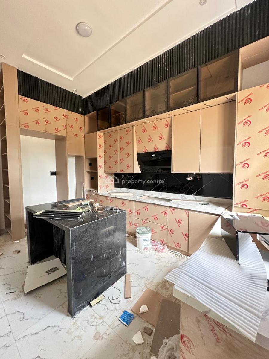 Very Spacious Exquisite Luxury 4 Bedroom Self Compound Terrace Duplex, Vgc, Lekki, Lagos, Terraced Duplex for Sale