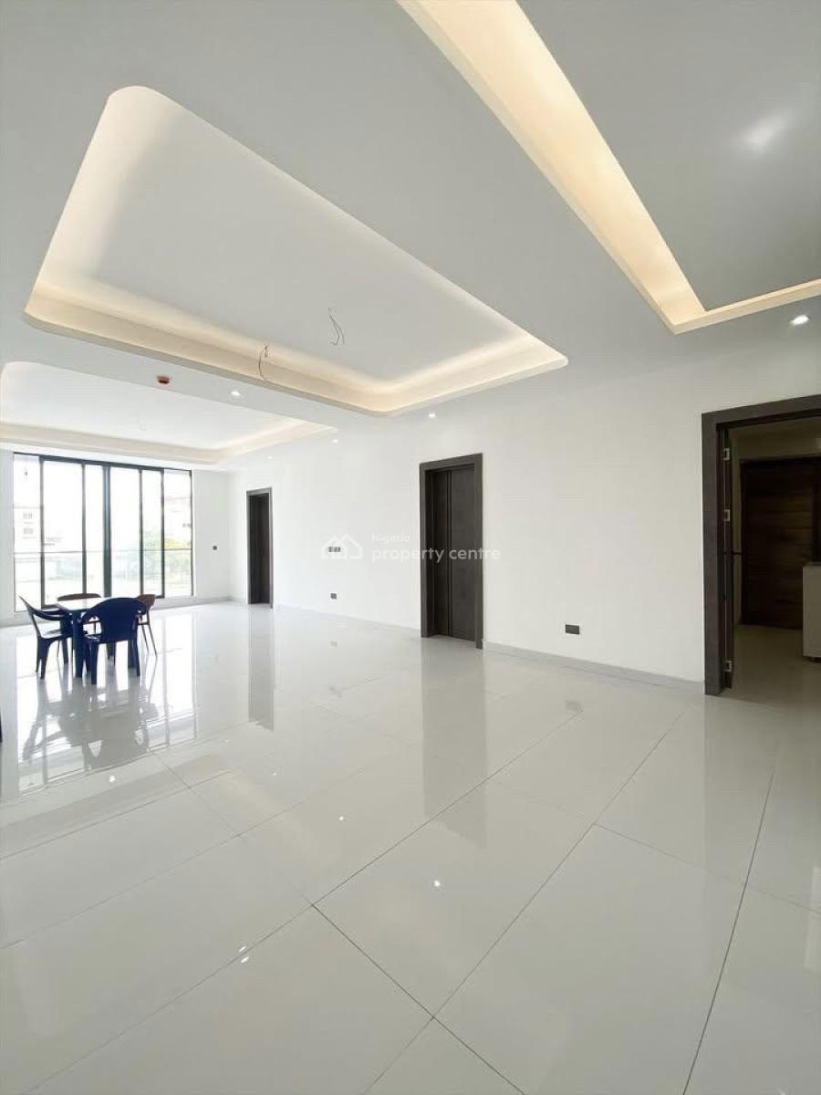 Newly Built 2bedroom Flat, Lekki Phase 1, Lekki, Lagos, Block of Flats for Sale